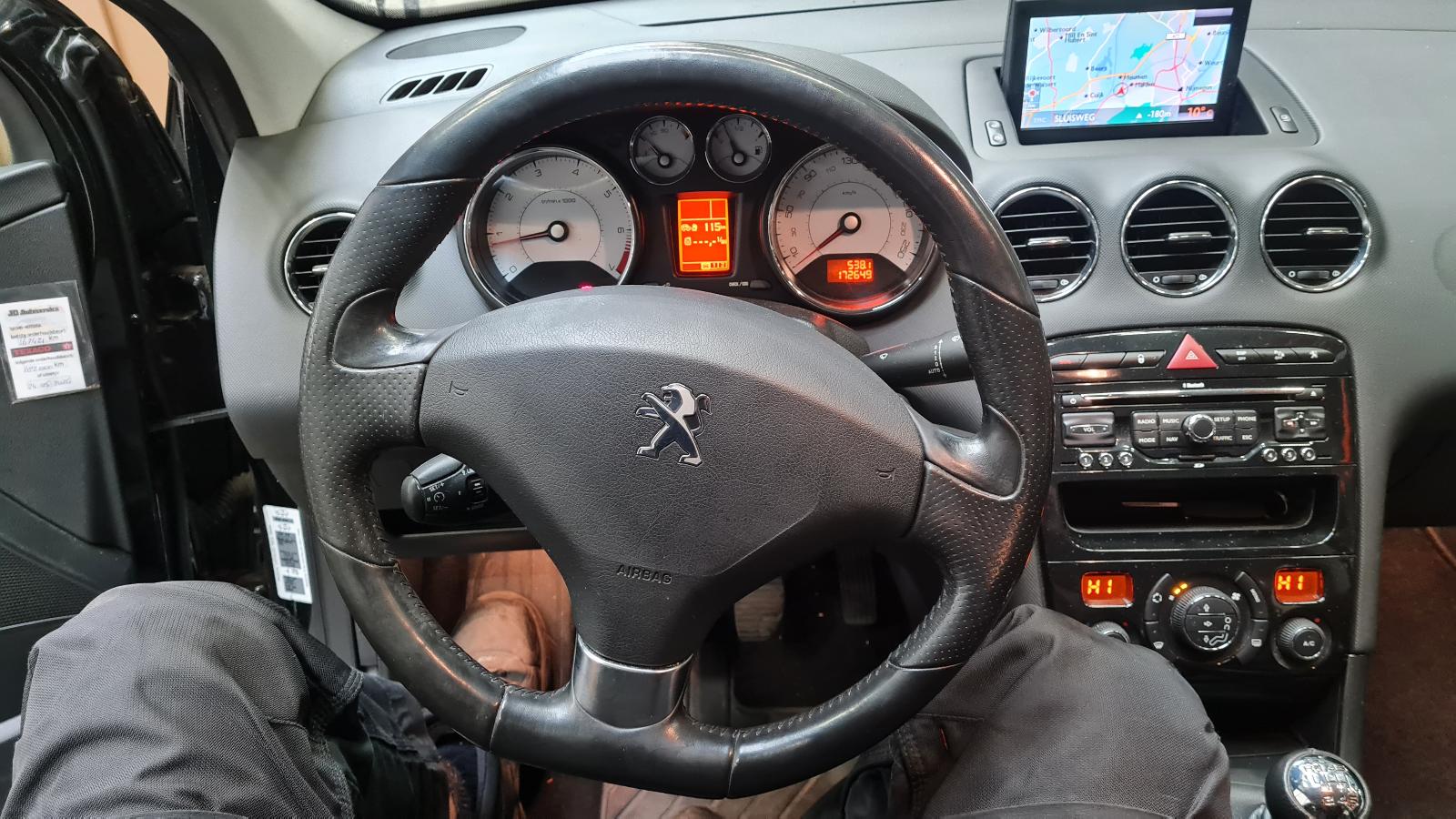 PEUGEOT 308 308 (T7) 5DRS SEDAN