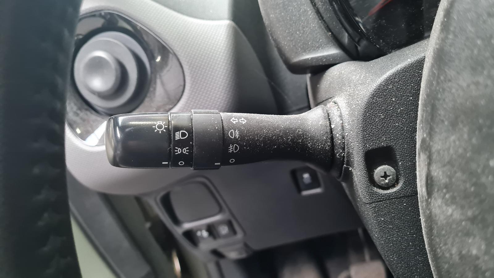 PEUGEOT 108 5DRS