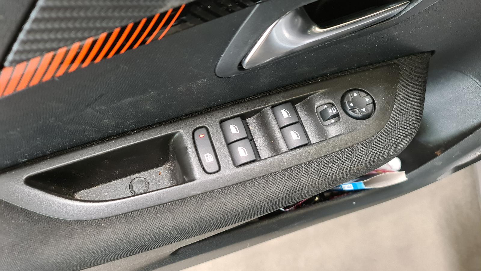 PEUGEOT 208(P21E) (P21E) 5DRS BERLINE