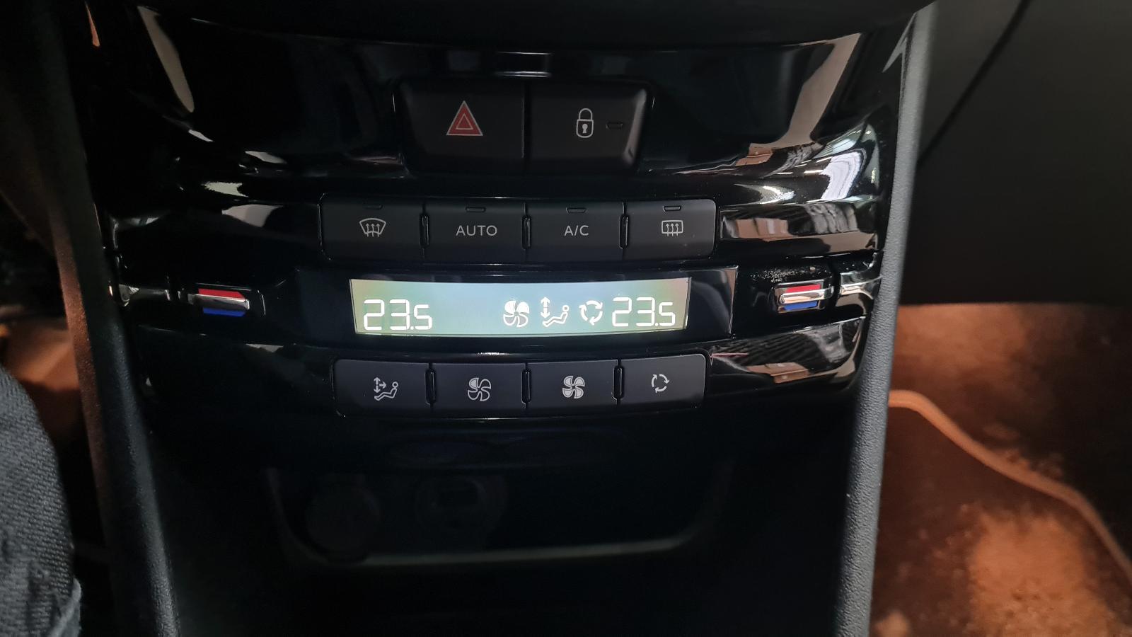PEUGEOT 2008 2008 (A94F) CROSS OVER