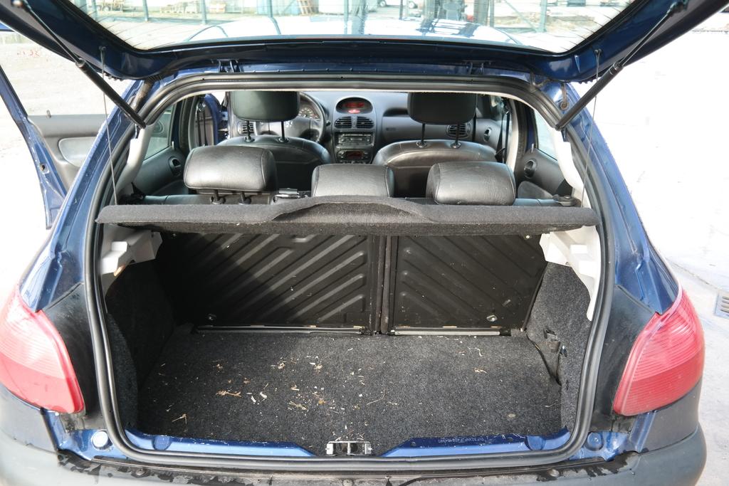 PEUGEOT 206 GENTRY