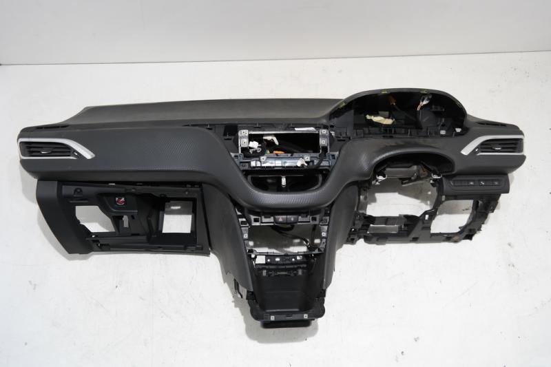 RHD/ DASHBOARDHOES/ 98024564XM/ ZIE