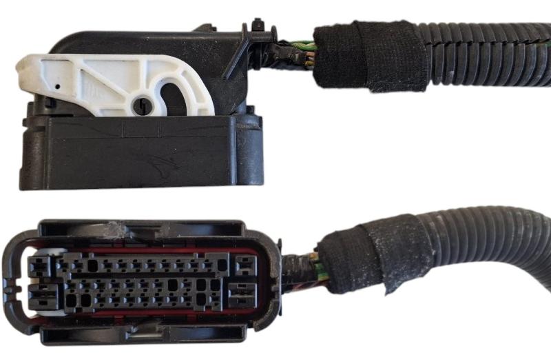 ABS UNIT/ STEKKER MET DRAAD/ ZIT OP ZIE 1680932880 NFP 1606374380 1606374280 NFP C359
