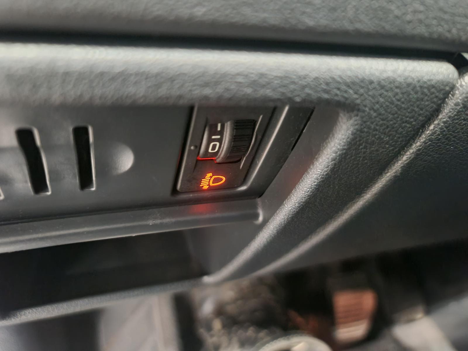 PEUGEOT 3008 CROSS OVER (T84)