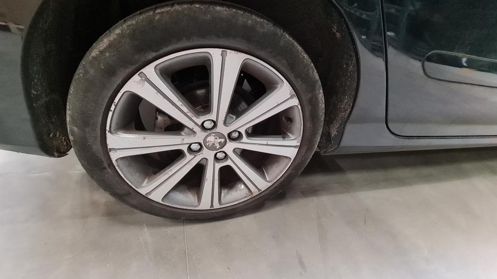 PEUGEOT 308 308 (T7) 5DRS SEDAN
