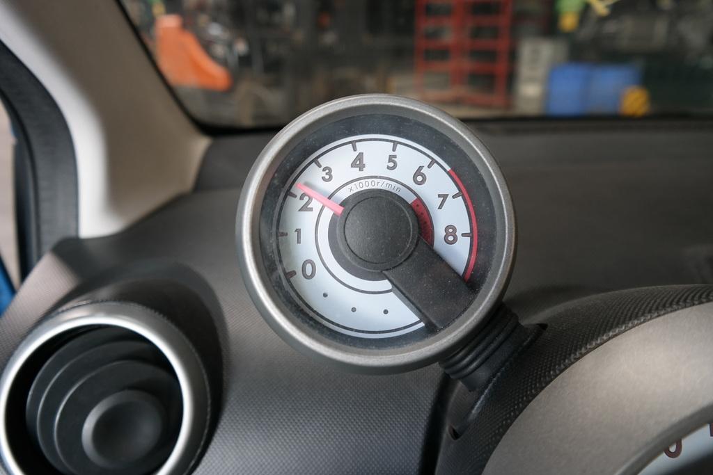 PEUGEOT 107 SEDAN