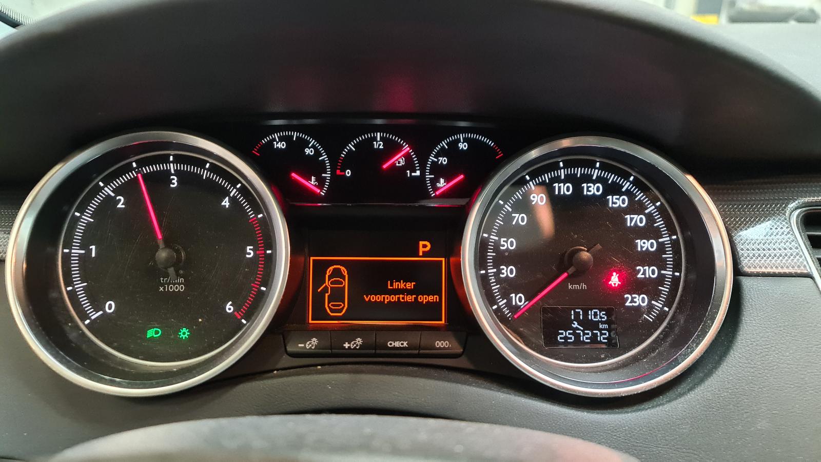 PEUGEOT 508 4DRS SEDAN