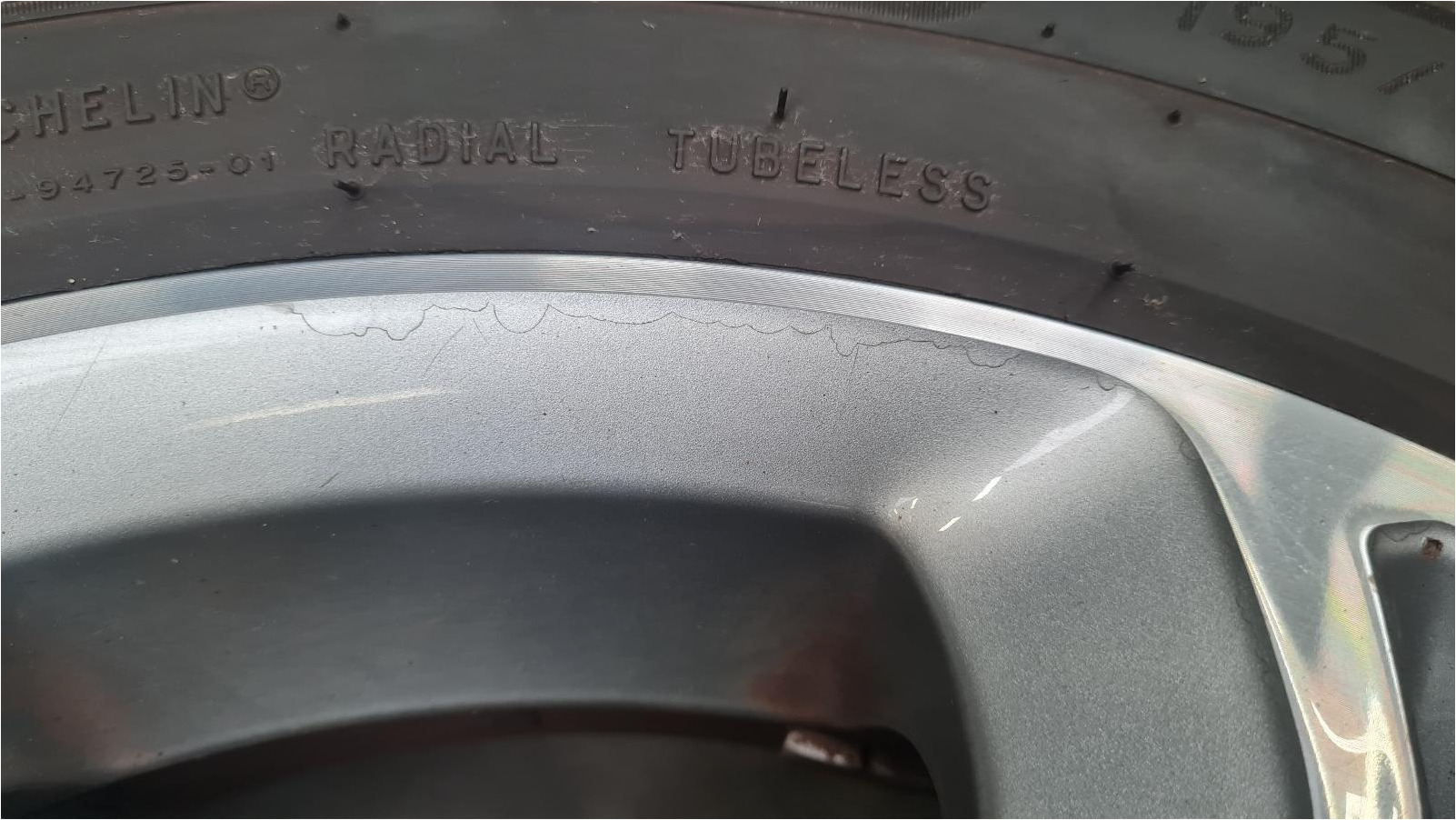 STOEPRANDSCHADE 4XSETPRIJS VELGEN 96737736VX MET BANDEN 195 55 16 MICHELIN E PRIMACY 195/55 R16 91H 2X 3.5MM 2X 5.5MM