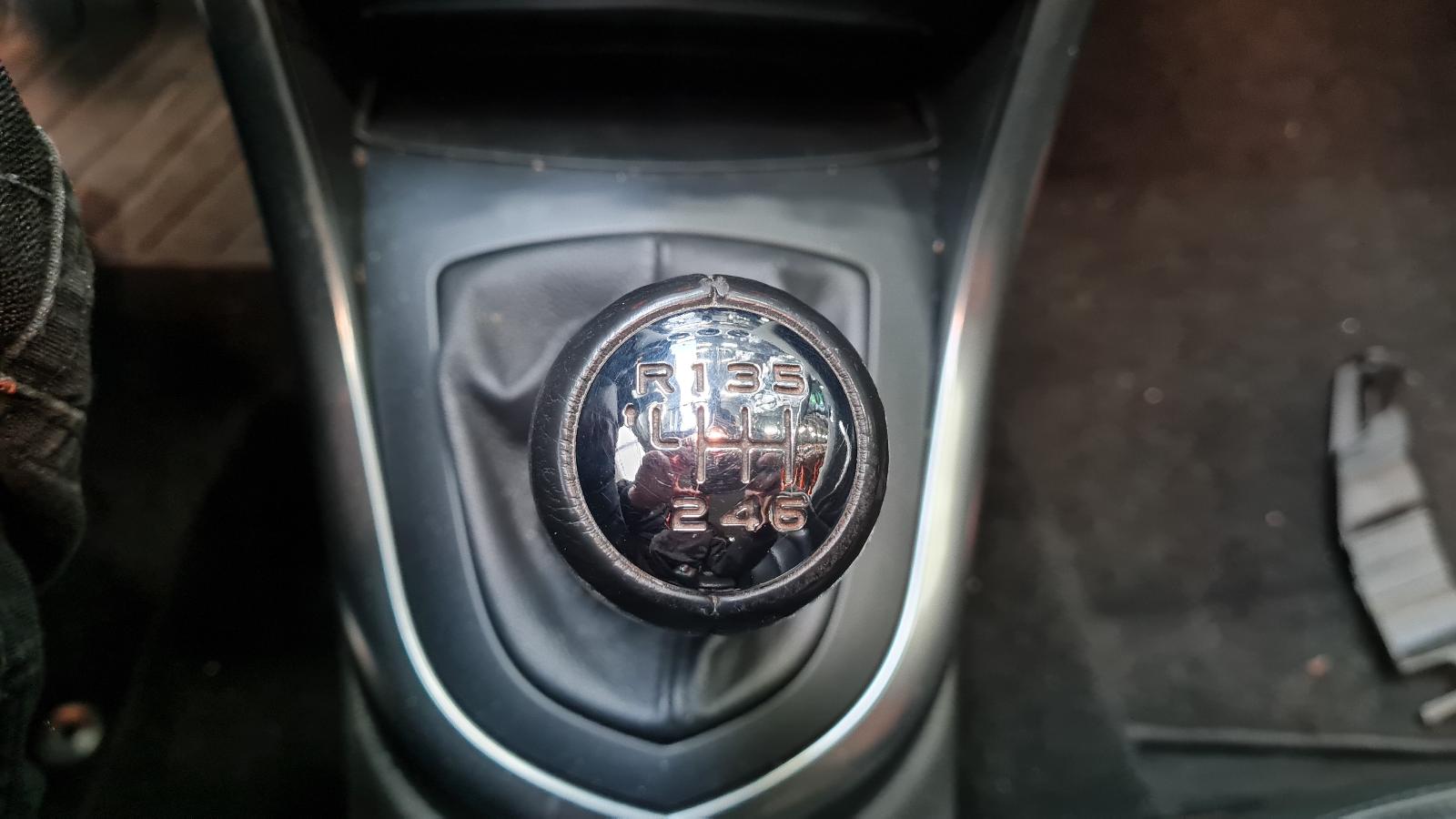 PEUGEOT 308 308 (T7) 5DRS SEDAN