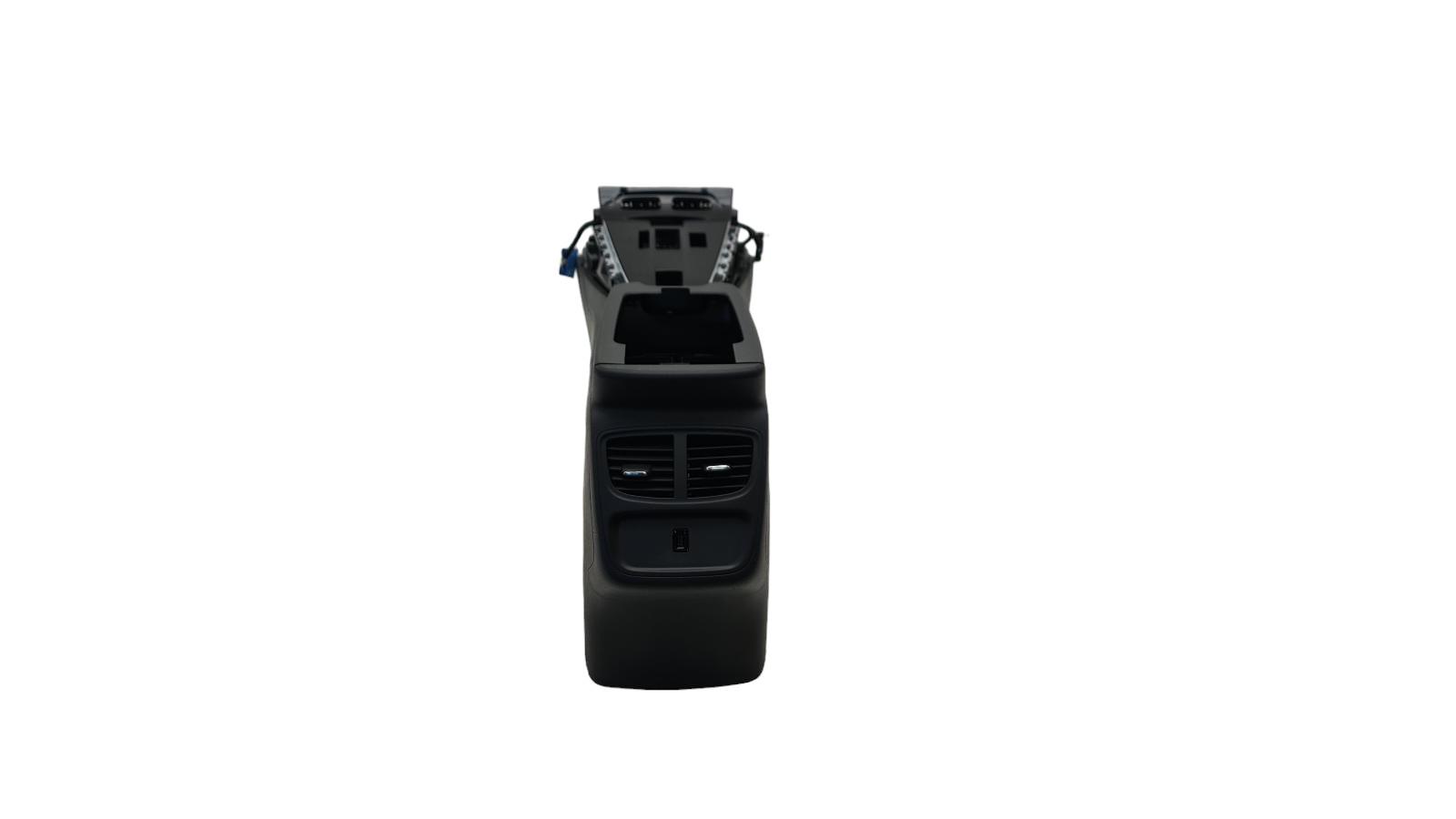 CONSOLE YP000546YX MET VULSTUK BEKERHOUDER YP000864XU MET SCHAKELAAR PANEEL 98521451YX MET LUCHTROOSTER YP000632YX