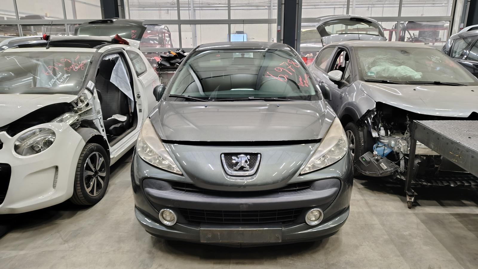 PEUGEOT 207 5DRS SEDAN