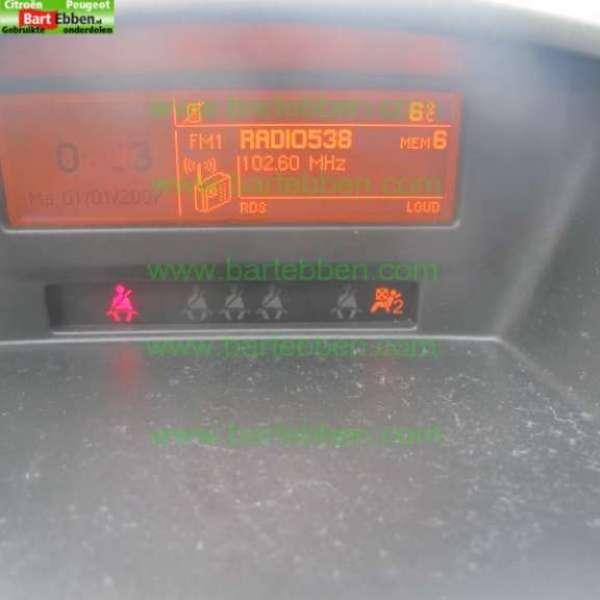 PEUGEOT 207 1.4 VTI