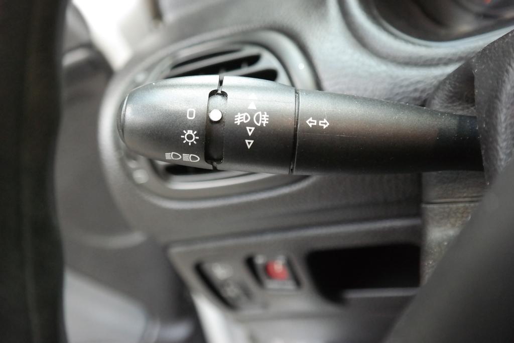 PEUGEOT 206 CC