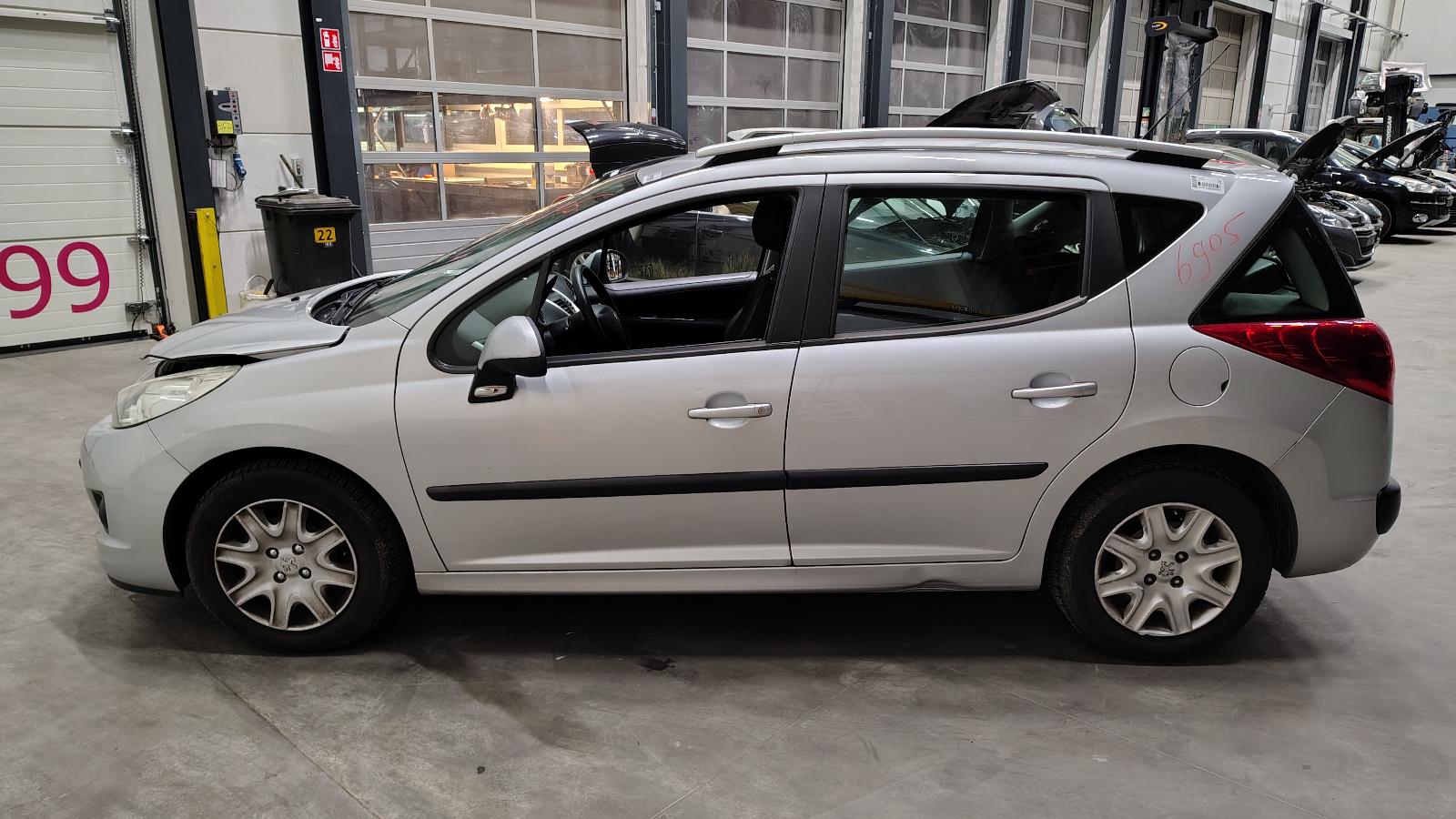 PEUGEOT 207 5 drs break