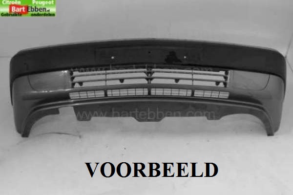 BOVEN ZWART ONDER KLEUR/ GEEN MISTLAMP GATEN/ ZIE.7401CJ
