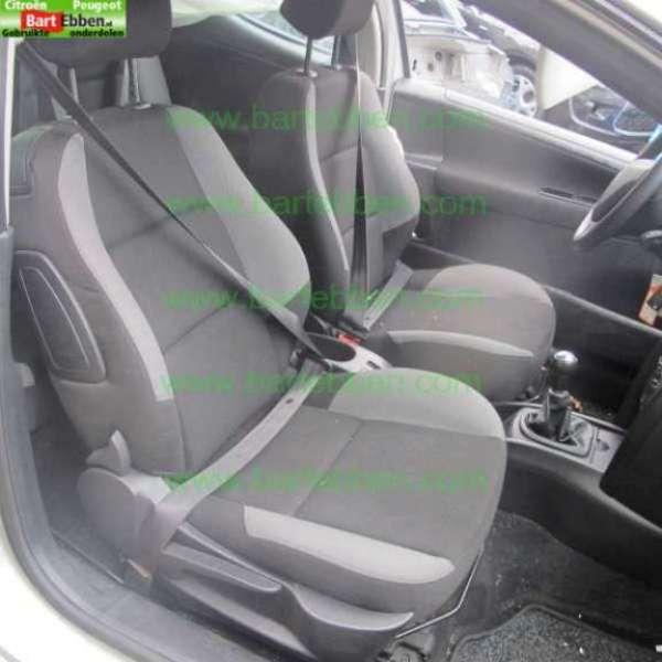 PEUGEOT 207 1.6 HDI
