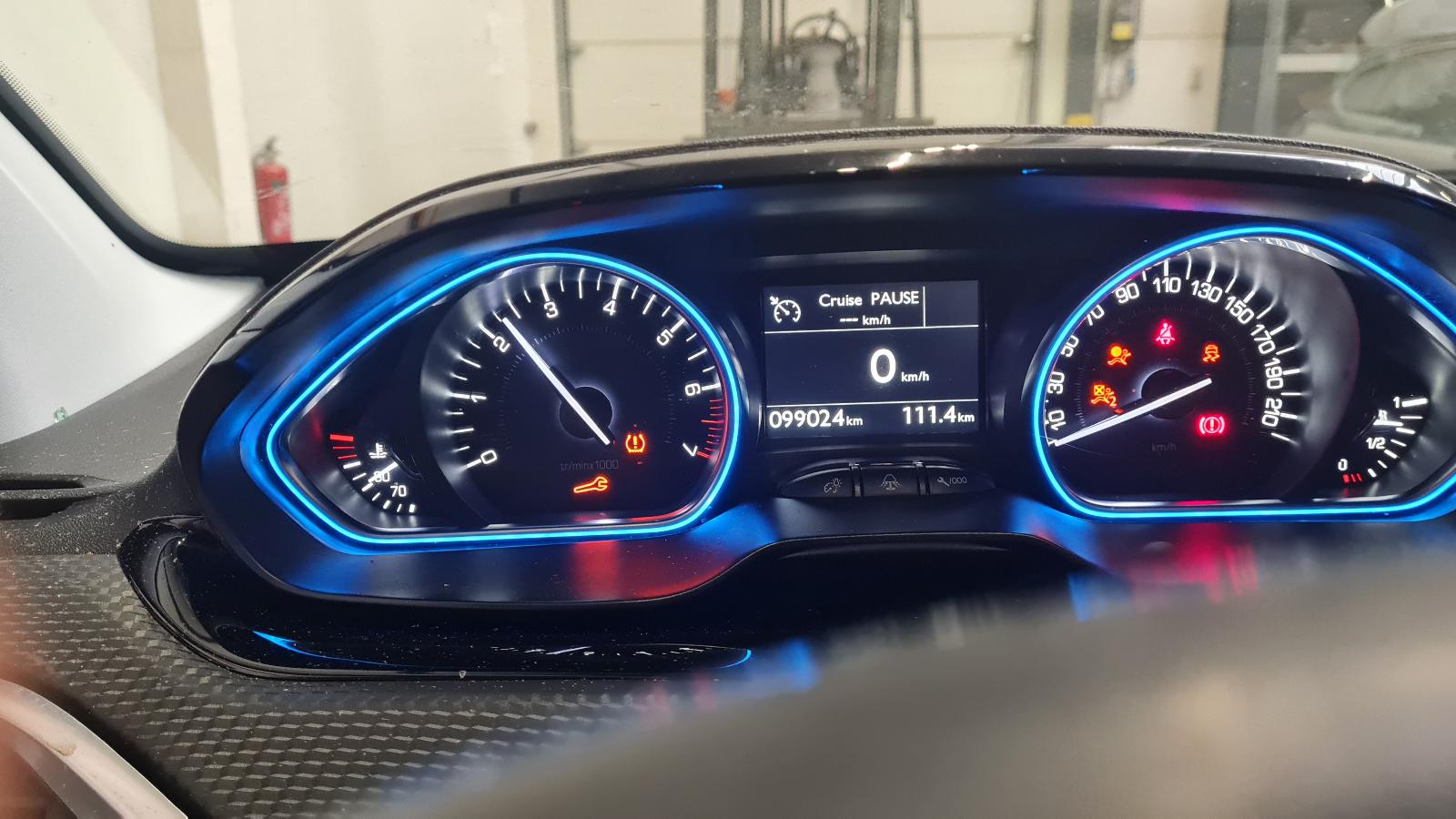 PEUGEOT 2008 2008 (A94F) CROSS OVER