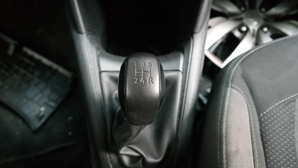 PEUGEOT 208 5DRS BERLINE