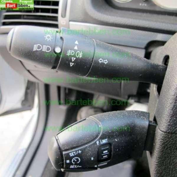PEUGEOT 407 2.2 16V