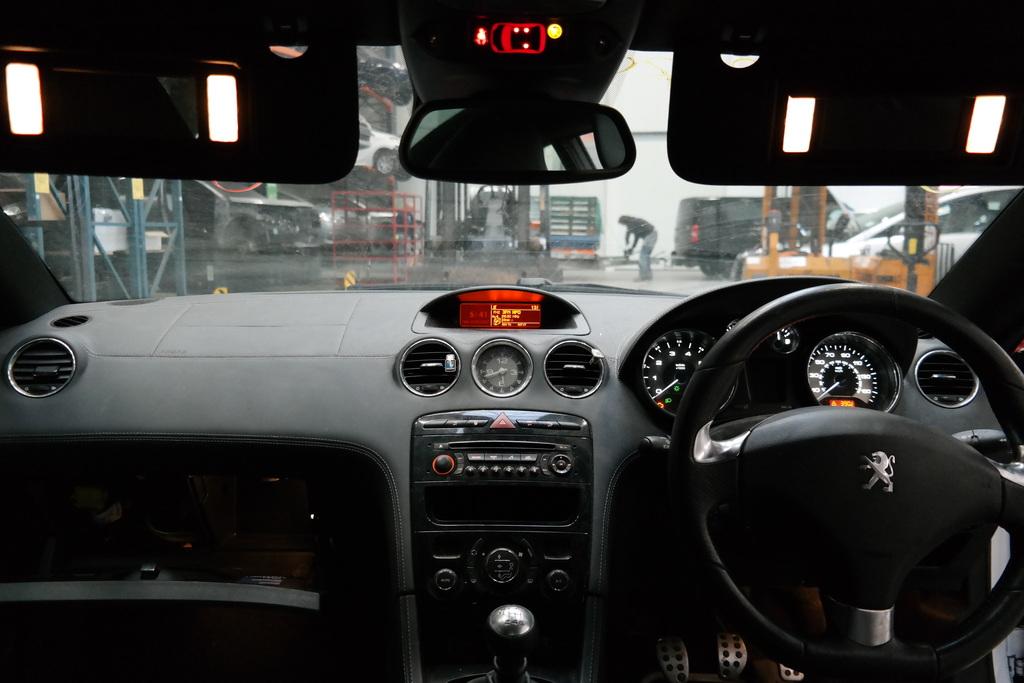 PEUGEOT RCZ