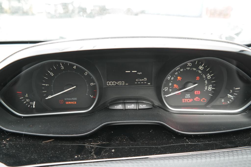 PEUGEOT 2008 CROSS OVER