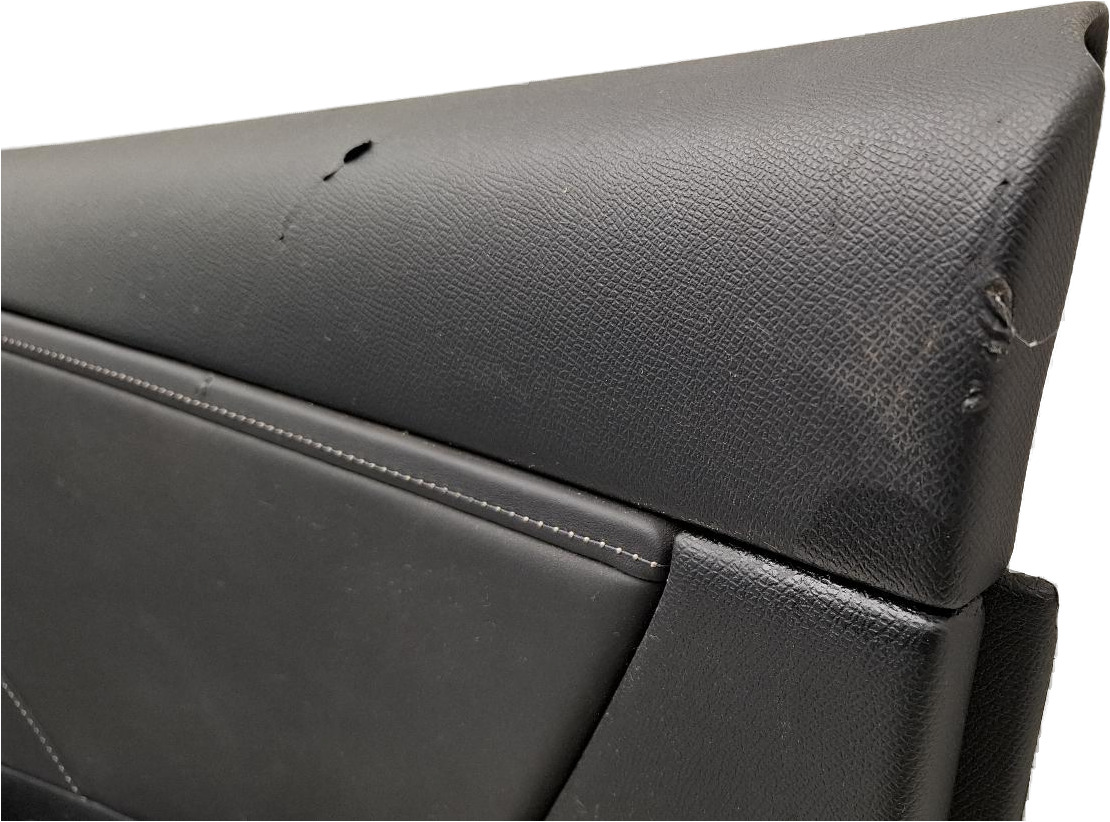! ZWART GEPERFOREERD NAPPA LEER A3 ELEKTRISCH VERSTELBARE STOELEN MET GEHEUGEN +STOELVERWARMING +ZITTING UITSCHUIFBAAR ! LENDE BIJRIJDER DEFECT ! +ACHTERBANK +DEURPANELEN ! WEL REDELIJK WAT KRASSEN ! LV 98198383ZD RV 98198382ZD LA 98210022ZD RA 98210