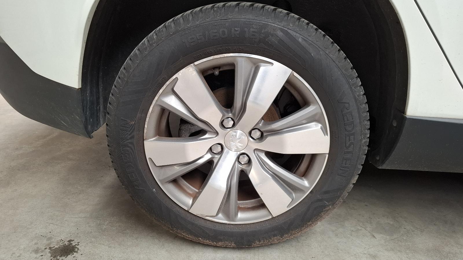 PEUGEOT 2008 2008 (A84F) CROSS-OVER 5 DRS