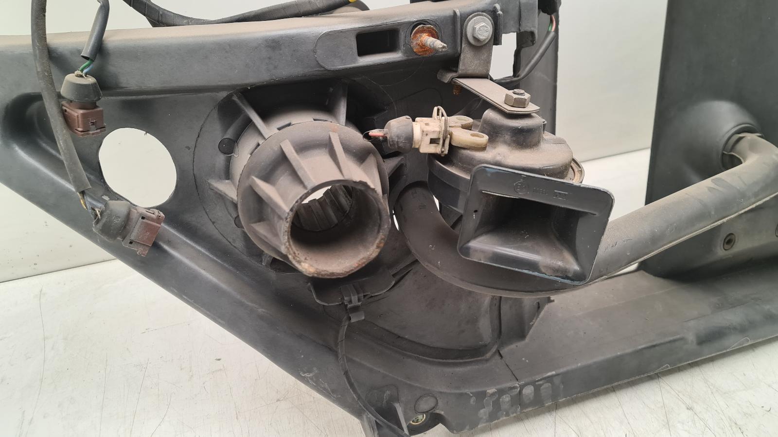BINNENFRONT 710488 MET ENKELE FANMOTOR 125352 +BLAD ECIA 125450 NFP