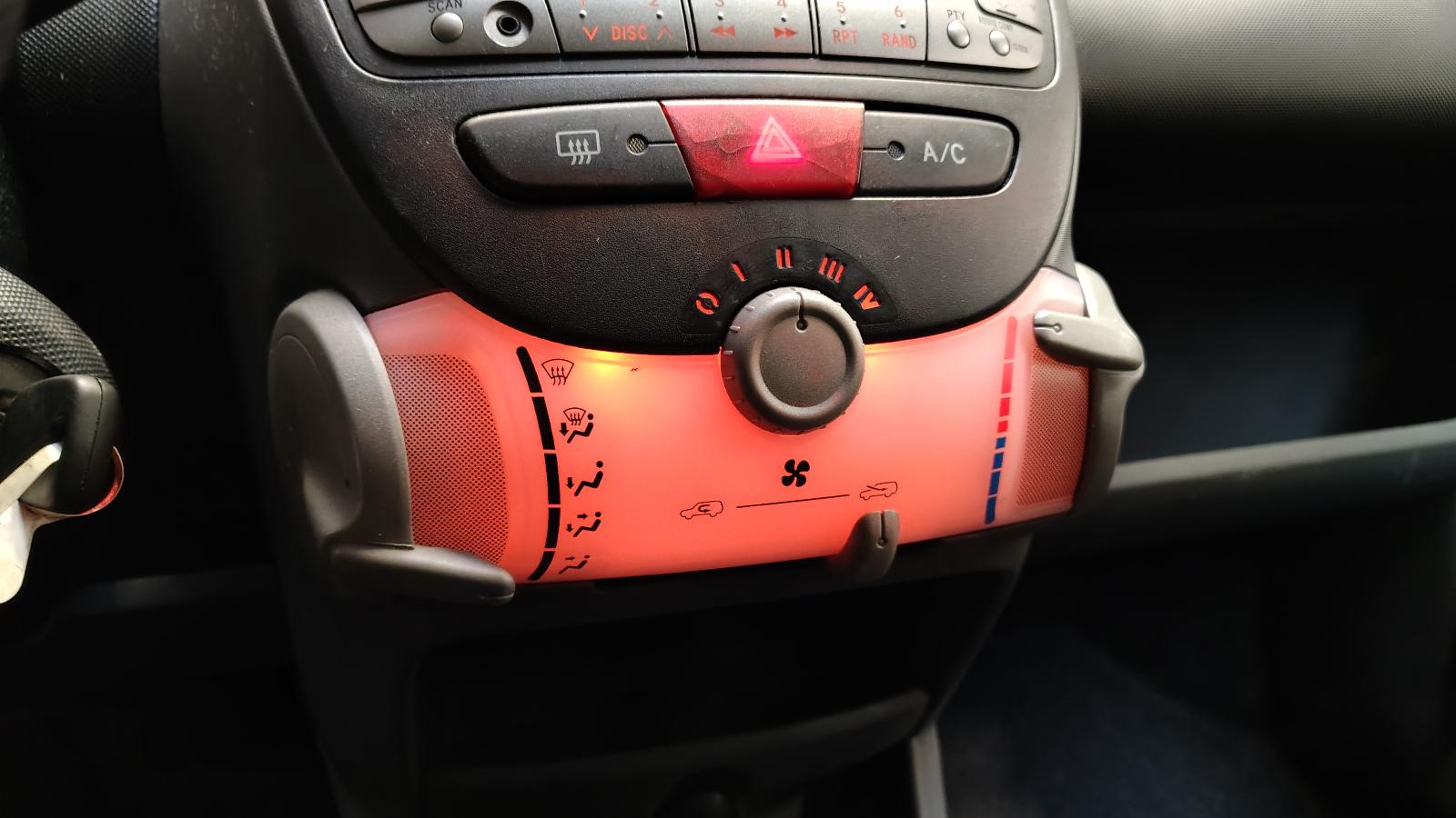 CITROEN C1 SEDAN 5DRS