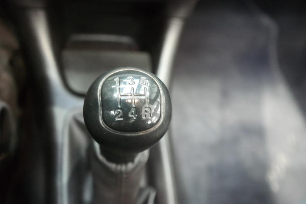 PEUGEOT 206 CC