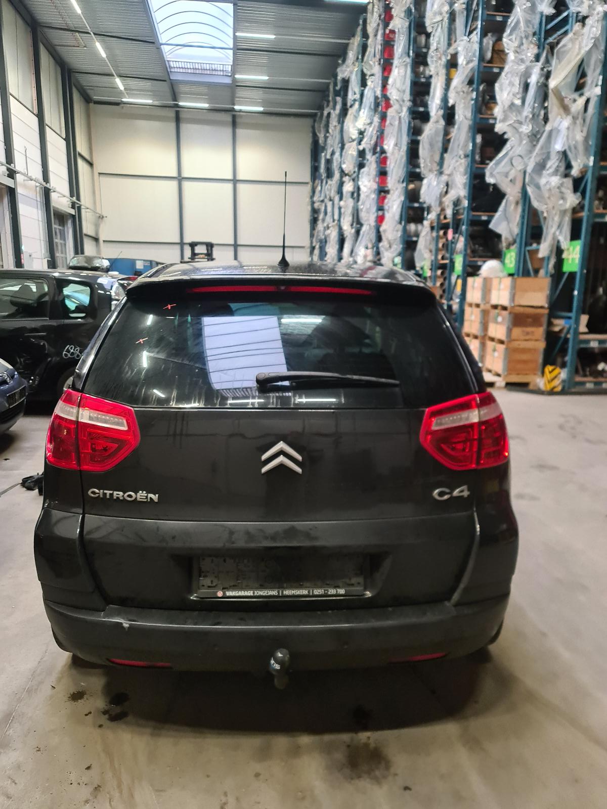 CITROEN C4 PICASSO FAMILIALE 5 PERSOONS