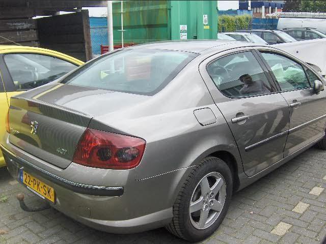 PEUGEOT 407 SEDAN