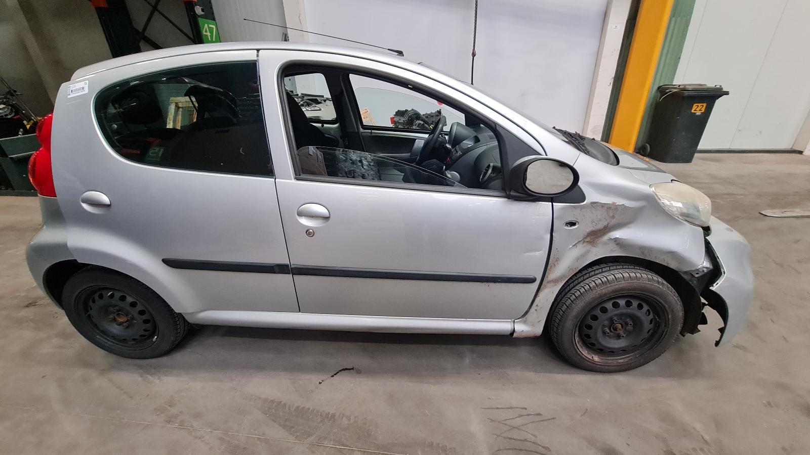 PEUGEOT 107 SEDAN 5DRS