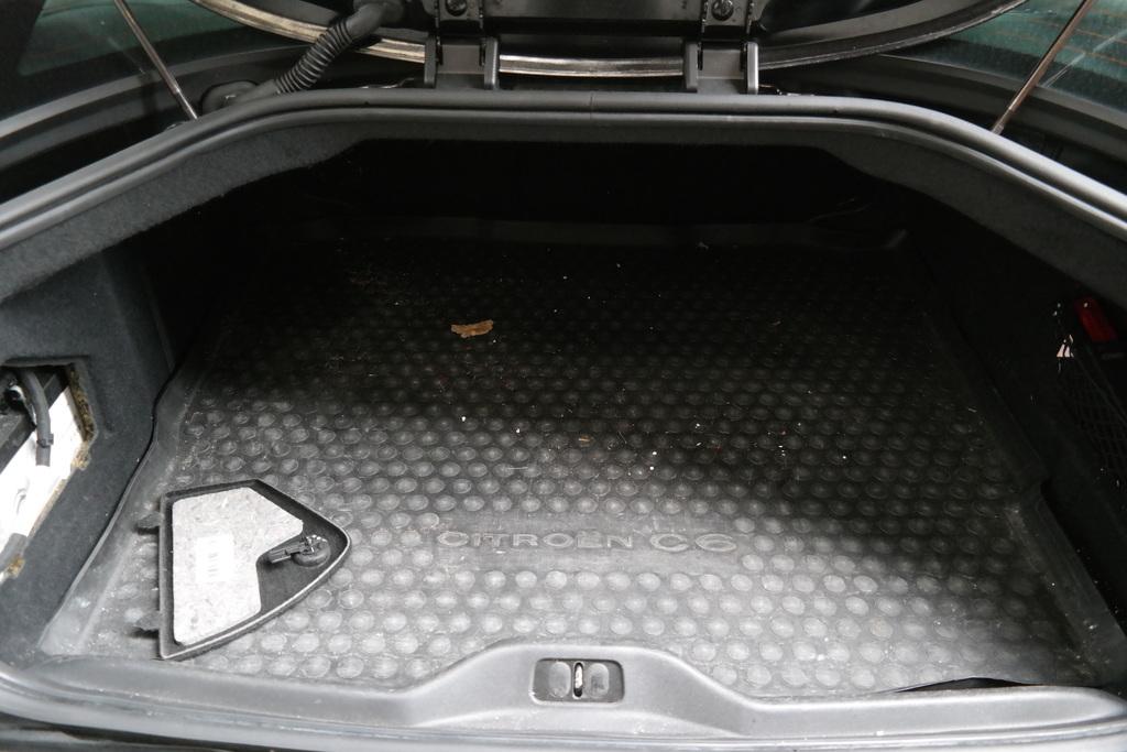 CITROEN C6 SEDAN