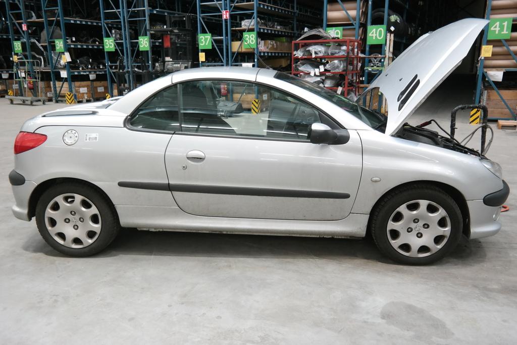 PEUGEOT 206 CC