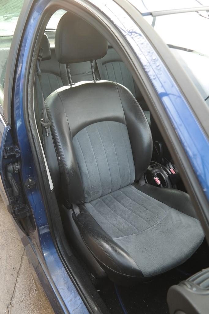 PEUGEOT 206 GENTRY