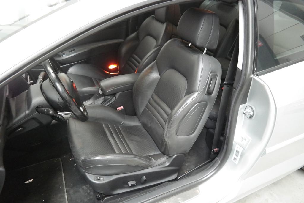 PEUGEOT 407 COUPE