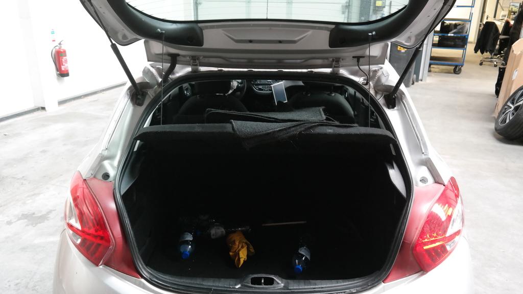 PEUGEOT 208 5DRS BERLINE