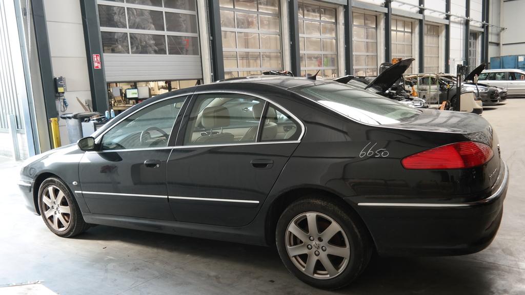 PEUGEOT 607 SEDAN