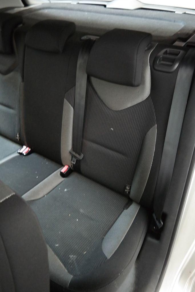 PEUGEOT 308 SEDAN