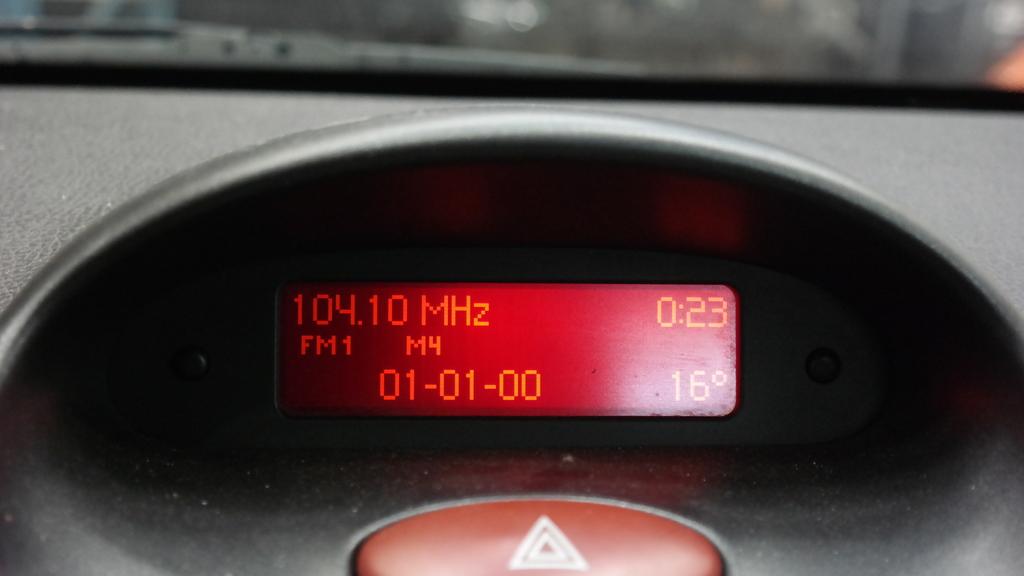 PEUGEOT 206 CC