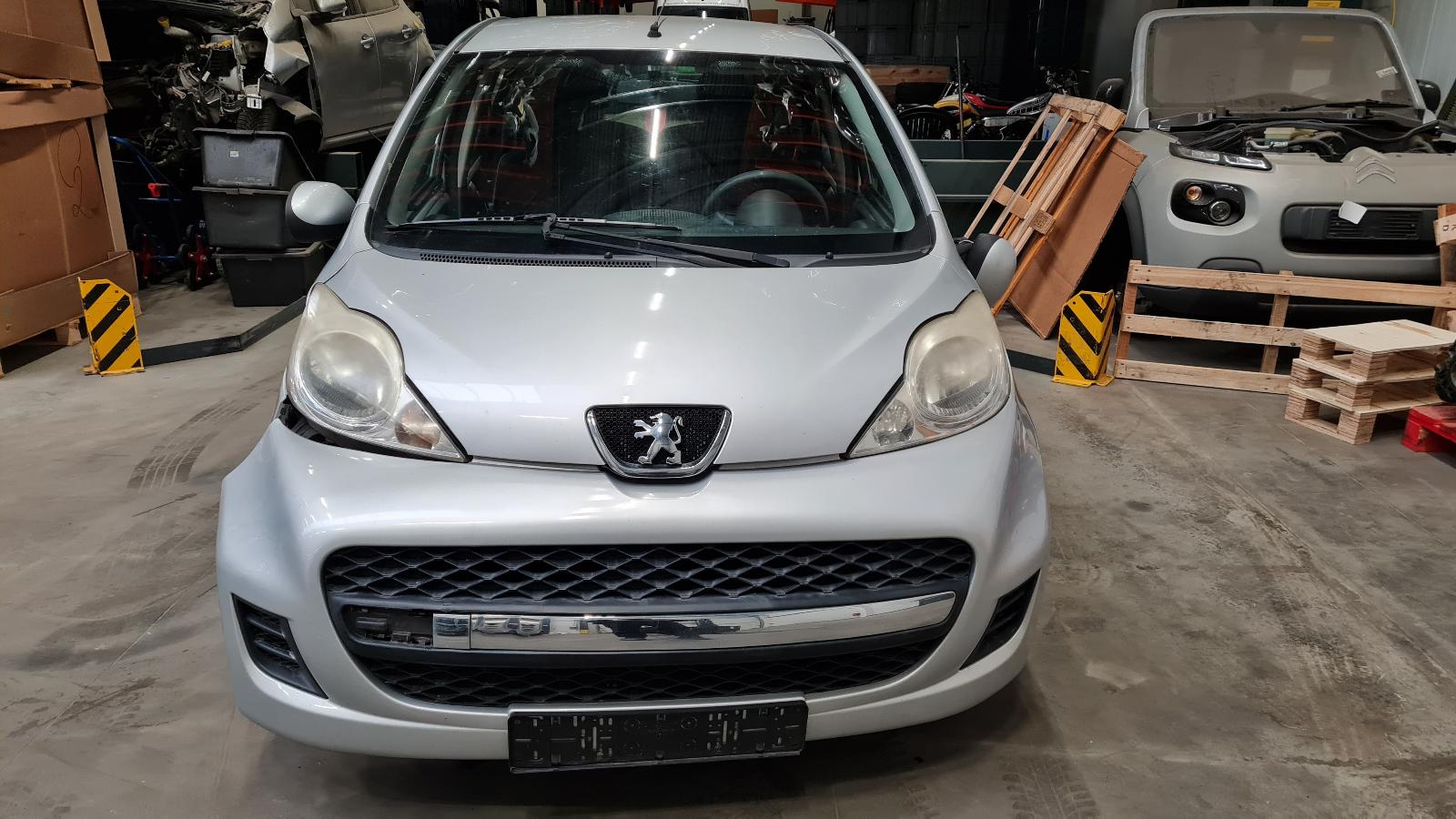 PEUGEOT 107 SEDAN 5DRS
