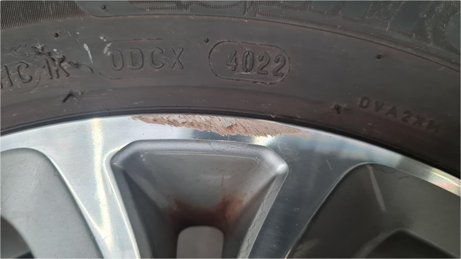 STOEPRANDSCHADE 4XSETPRIJS VELGEN 96737736VX MET BANDEN 195 55 16 MICHELIN E PRIMACY 195/55 R16 91H 2X 3.5MM 2X 5.5MM