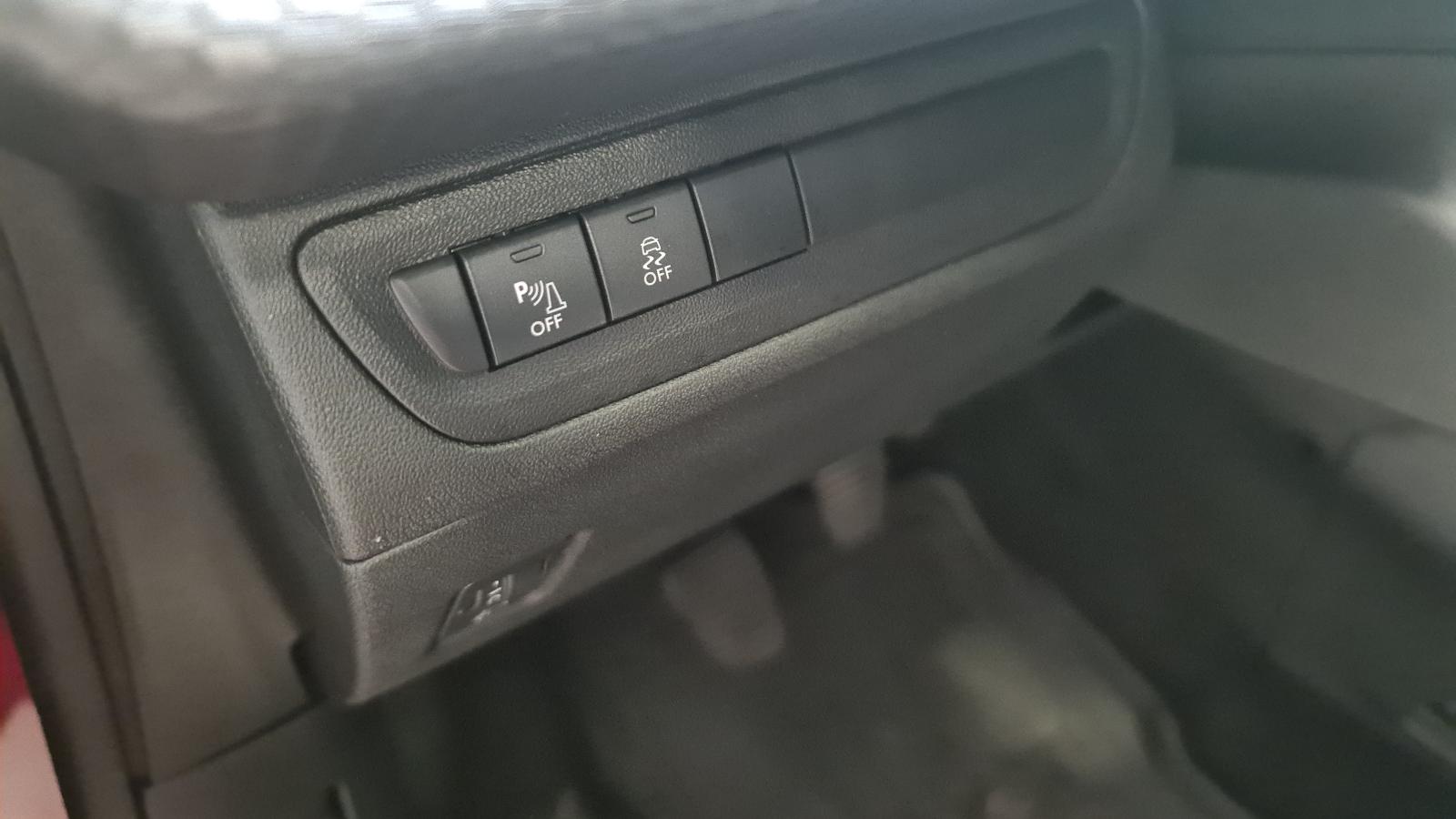 PEUGEOT 208 5DRS SEDAN