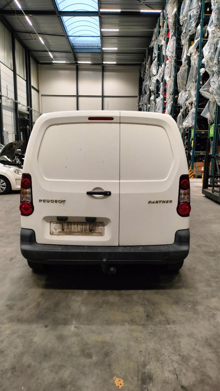 PEUGEOT PARTNER BESTELWAGEN B9