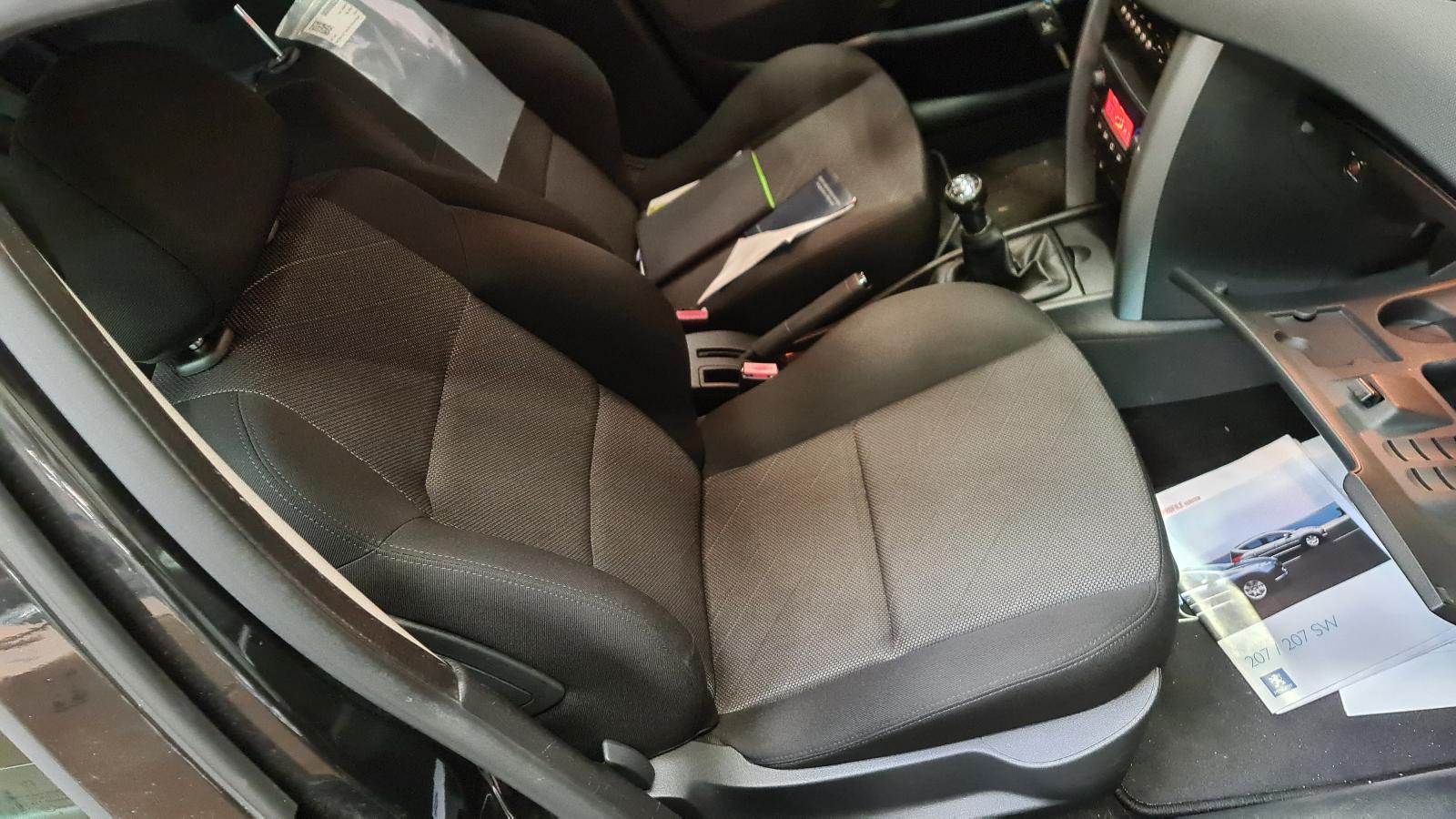 PEUGEOT 207 5DRS SEDAN