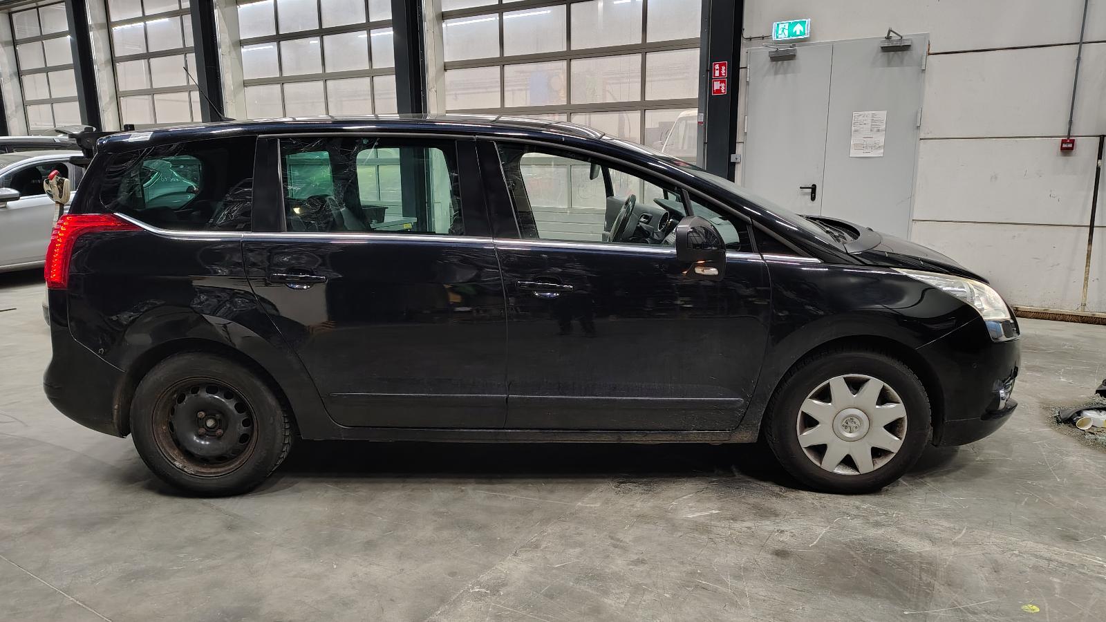 PEUGEOT 5008 5008 (T87) RUIMTEWAGEN