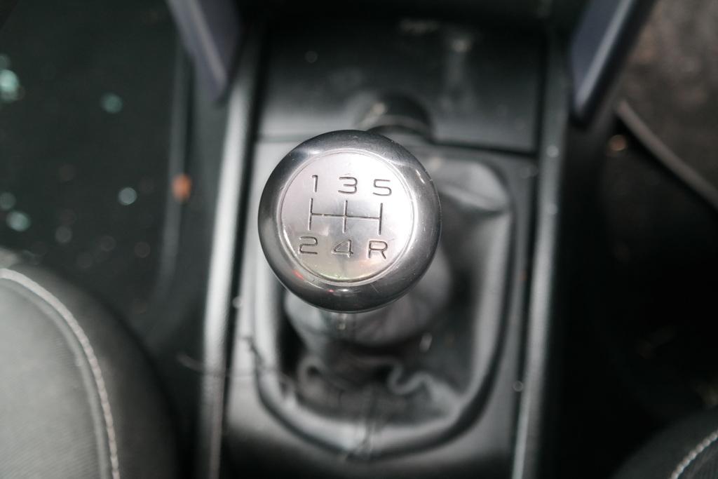 PEUGEOT 207 1.6 VTI CC