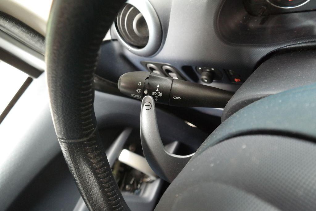 PEUGEOT 1007 1.6-16V Sesam Sporty