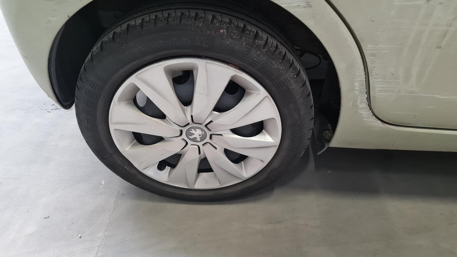 PEUGEOT 108 5DRS